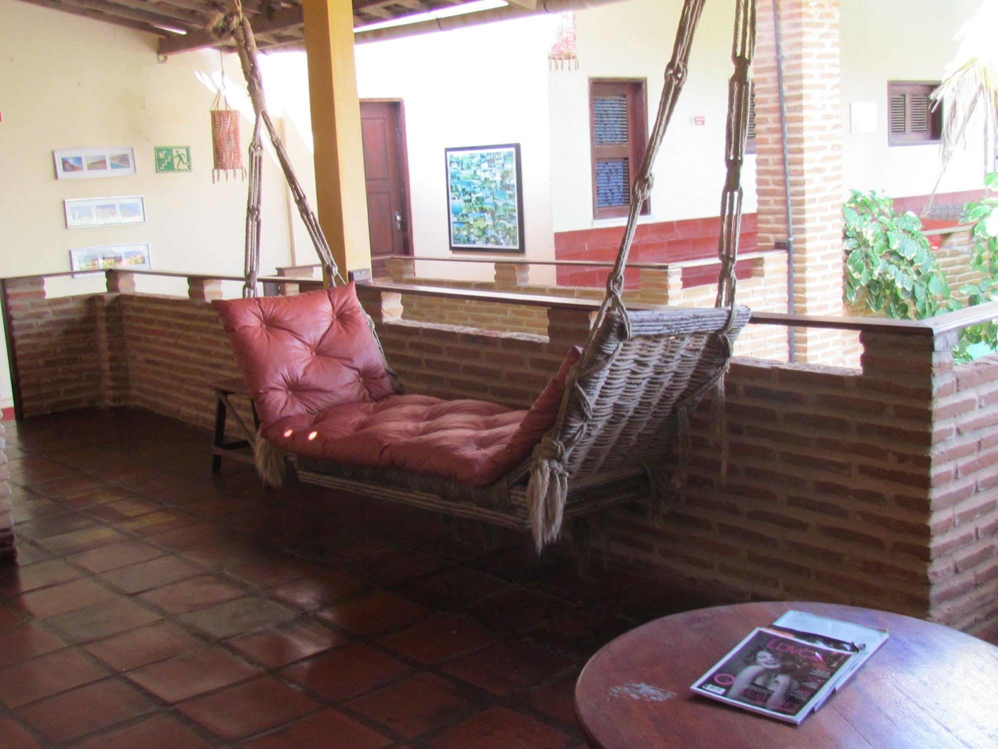 Hotel Pousada California à Canoa Quebrada Extérieur photo